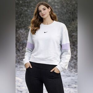 Nike Crewneck Sweatshirt White,gray & Lavender Colorblock – Size Small